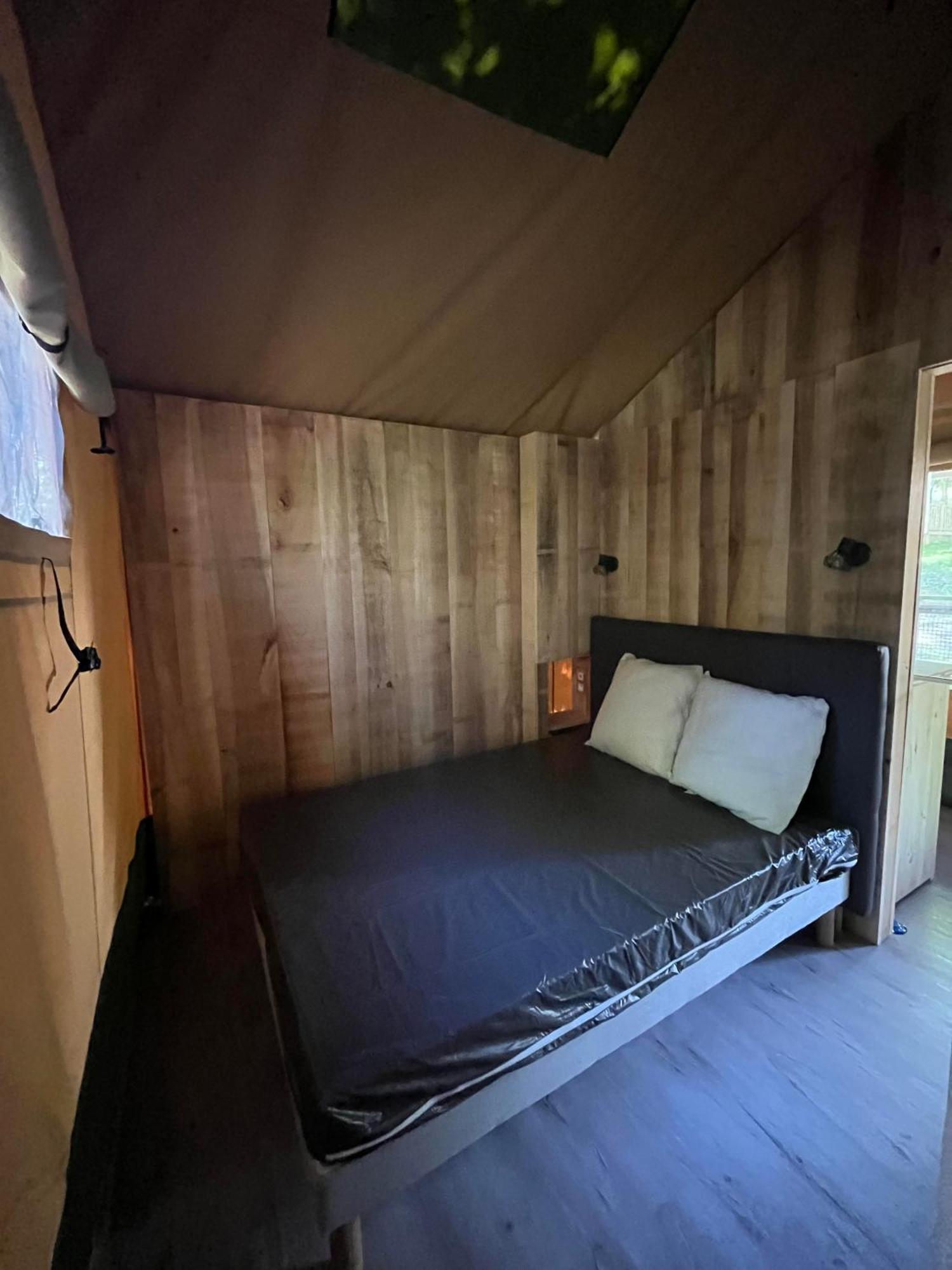 Camping Le Convivial Foncene Exterior photo